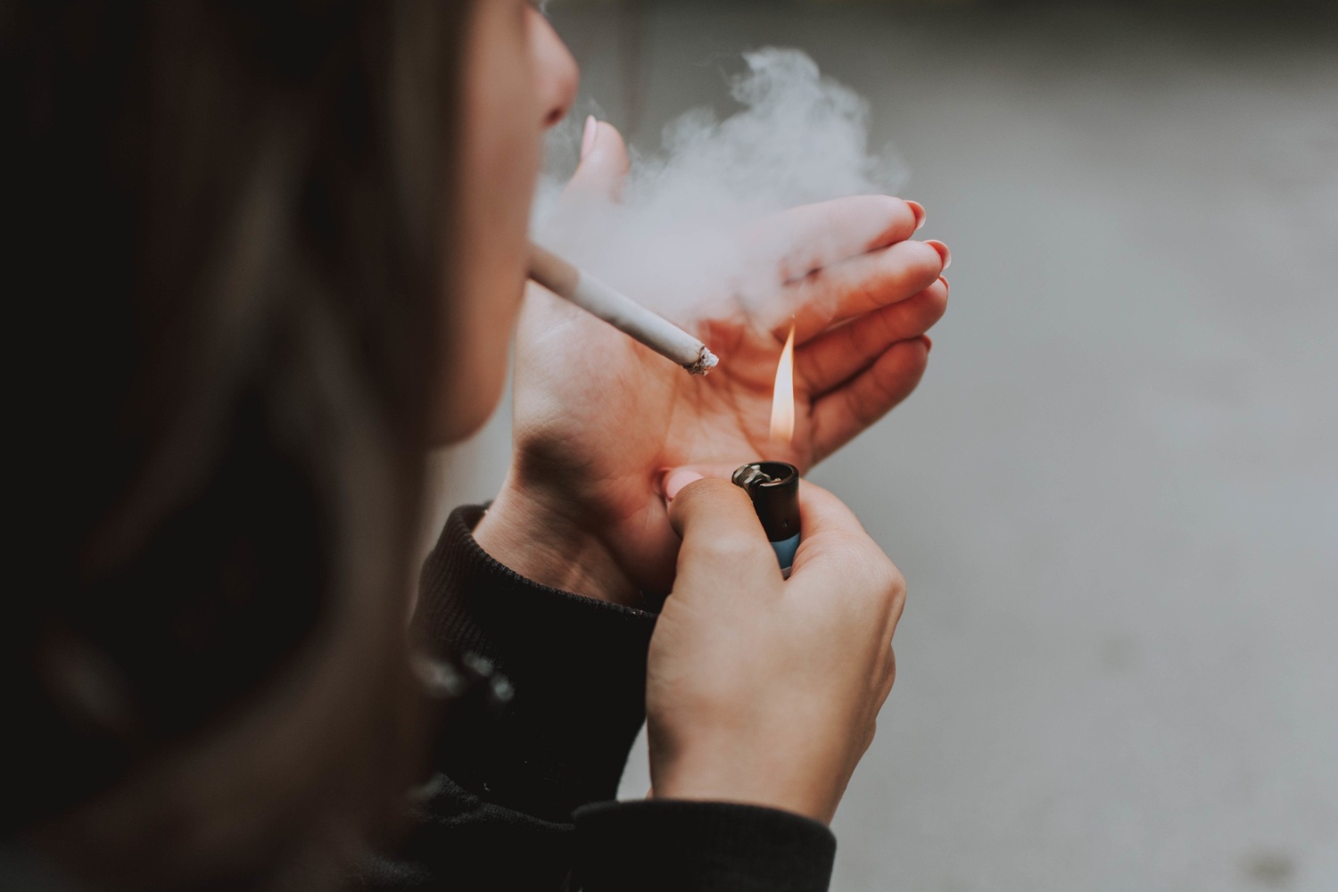 Smoking Vs. Vaping Smoking: What Are The Differences?